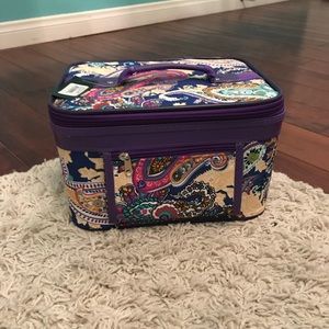 2 travel cosmetic bags